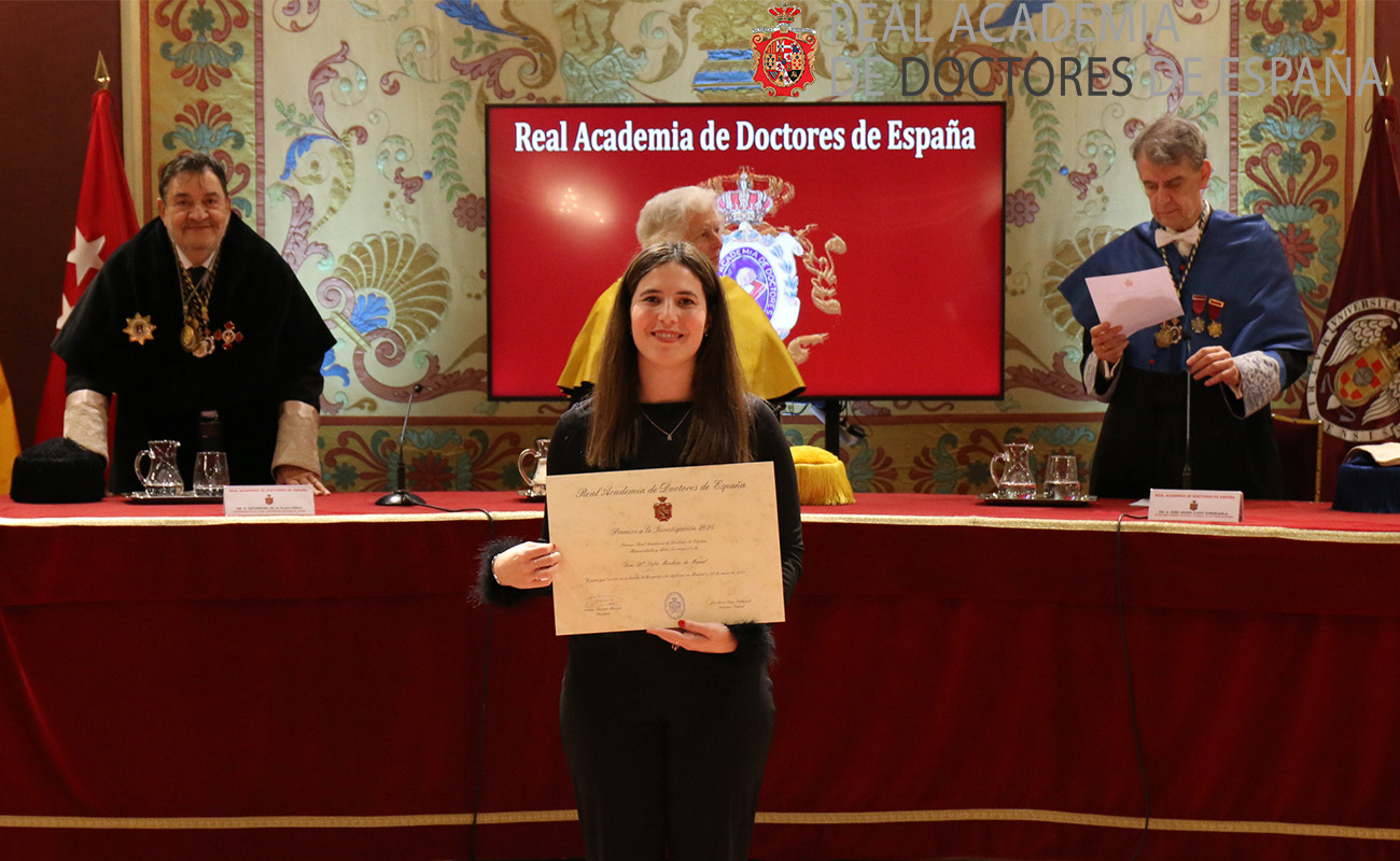  Premio de la Real Academia de Doctores de España a Sofía Mendoza de Miguel